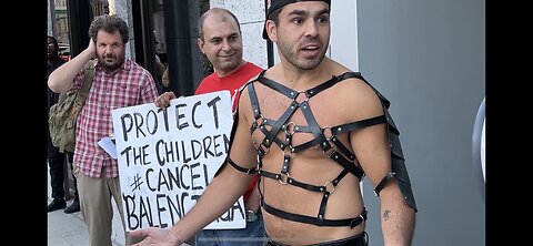 2022.12.03 - BALENCIAGA PROTEST ON RODEO DRIVE