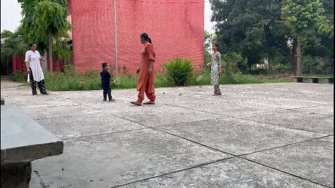 playing time at home with girls 🥰