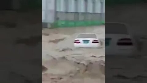Heavy Rain in Dir😭Heavy Rain in Pakistan🥶Car drown in heavy rain😩Heavy KPK Rain
