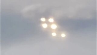 Mesmerizing UFO Orbs Caught on Camera at 30,000 Feet - Aerial Encounter! @ufonews1