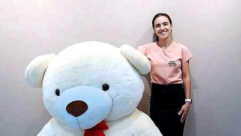 Mega Sorteio Loja Central, tire uma foto com o urso e concorra a uma mesa com cadeiras infantil