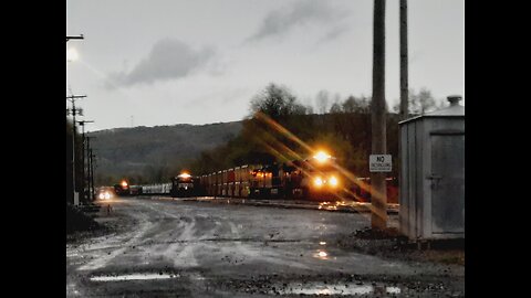 Building Of Norfolk SOuthern's South Bound From Binghamton Train 11z