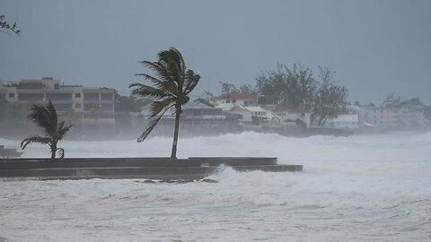 Hurricane Beryl hits Carriacou islands as Category 4 storm