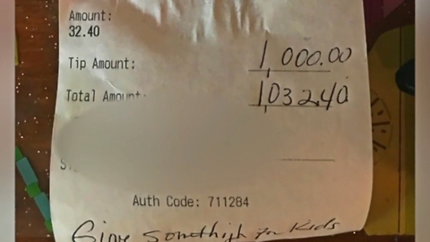 How This Single Mom Handled an Incredibly Unexpected Tip Is Surprising Her Whole Town