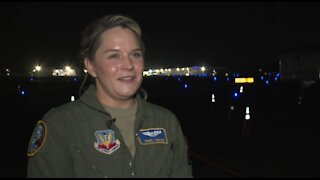 Aimee Fielder: Stuart Air Show female pilot encourages more women to join industry