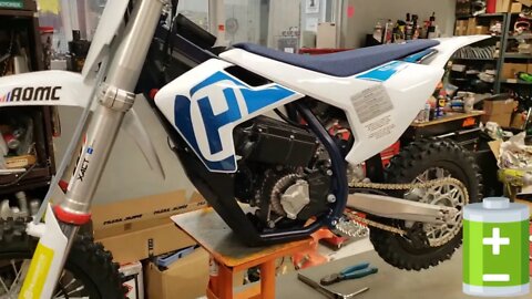 How to lower the body on a KTM / Husqvana SX-E 5 or EE 5