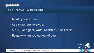 Experts talk best sunscreens to use, skin cancer signs