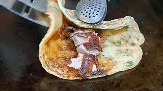 She Cooks Delicious Duck Pancakes - Master Cooking