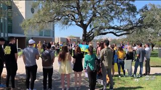 Tampa Bay area congregations hold prayer vigil for Ukraine