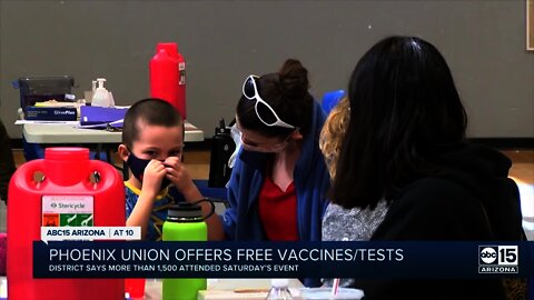Hundreds attend vaccine clinic hosted by Phoenix Union High School District