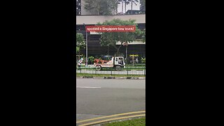 Singapore Tow Truck (and a bonus appearance by a Traffic Police officer)