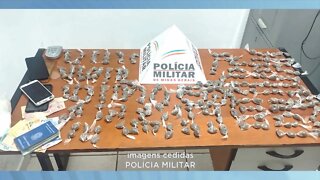 Quatro pessoas são detidas em Antônio Dias com 263 buchas de maconha