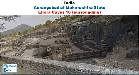 Ellora cave 16 (surrounding) : Impossible India
