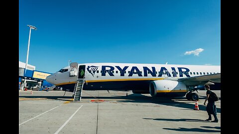 Horrorflug in der Hitzehölle: Passagiere von Ryanair kollabieren auf überhitztem Flugzeug