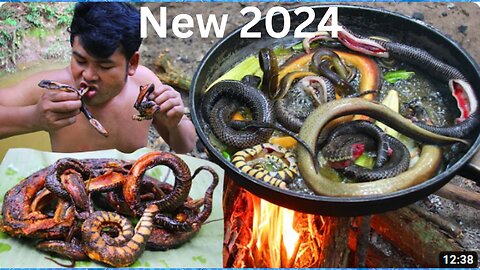 Cooking Coconut Snake eating 2024 delicious Cook Snake,Ell domestic local Food Recipe in Rain Season