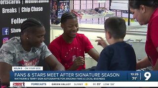 Arizona's Mathurin, Terry thank Tucson, make NIL dollars with autographs