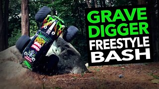 RC Grave Digger Monster Jam Freestyle Bashing