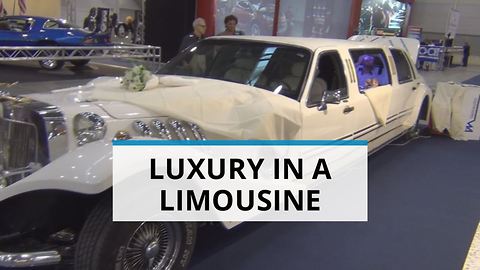 Take a look inside the jacuzzi Limousine
