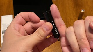 OLight i3E EOS flashlight unboxing and review