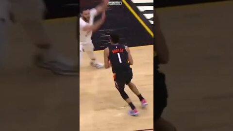 DEVIN BOOKER GIVES BABY FIST BUMP AFTER THE BEST FADE AWAY