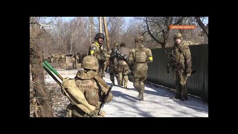 🔴 Ukraine War Combat Footage From Kyiv Area Gives Closer Look At Armament Of Ukrainian AT Squads