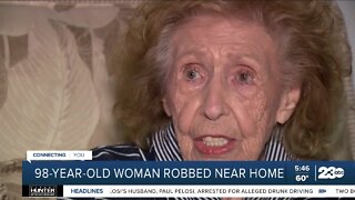 98-year-old Lemon Grove woman robbed in broad daylight