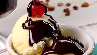 Homemade Chocolate Sauce