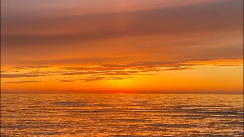 STUNNING Lake Michigan Sunset near Coloma, MI- Great Lakes Weather