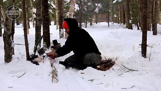 Camp in a hammock in winter 11