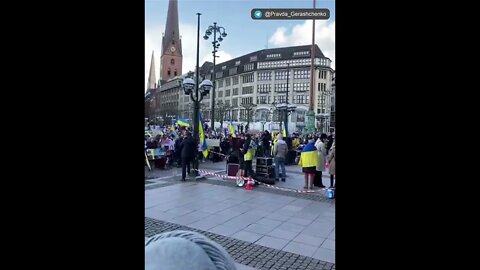 🇺🇦Graphic War🔥Rally in Hamburg Germany for Ukraine - It was held in Main Square Rathausmarkt #Shorts