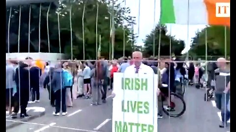 IRISH PROTESTORS BURN DOWN WAREHOUSE MEANT FOR ASYLUM SEEKERS🔥