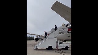 TRUMP❤️🇺🇸🥇ON TRUMP FORCE ONE🤍🇺🇸🛫IN SIOUX CITY IOWA💙🇺🇸🏅🛬⭐️