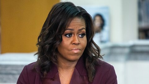 A perfect Michelle Obama impersonation fools the pod