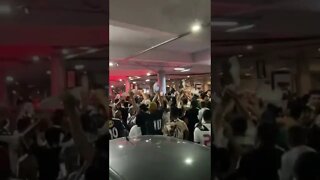 Manaus às 3 da manhã: Torcida do Vasco chegando ao aeroporto (Pré Guarani x Vasco)