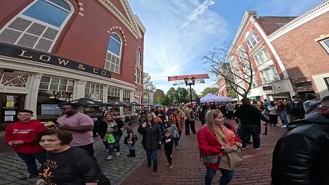 Salem Massachusetts 4K Walking Tour - JustUsBoston.com Road Trip - Halloween Festival 🎃🌳🚇