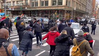 Protesters clash with Antifa at Drag Queen Story Hour in New York City