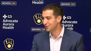 Stearns says Brewers don’t know cause of Yelich’s struggles