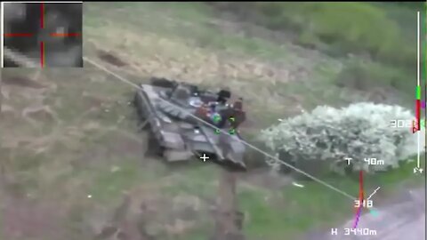🔴 Ukraine War - Ukrainian Special Forces Strike Russian Tank With Switchblade Kamikaze Drone