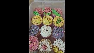 Delicious Cup Cakes