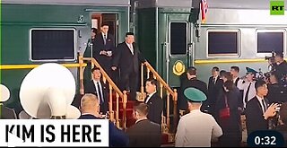 Kim Jong-un arrives in Russia