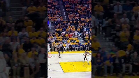 Steph Curry IMPOSSIBLE STEPBACK 3Point Shot