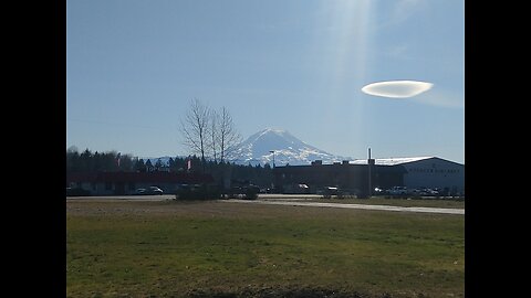 Alone On Mount Rainer Searching For A Crashed UFO