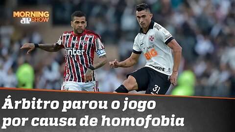 Homofobia em jogo de futebol gera reação inédita