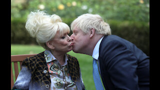 Boris Johnson pays tribute to Barbara Windsor