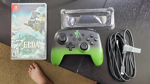 Unboxing Zelda Nintendo Switch Enhanced Wired Controller