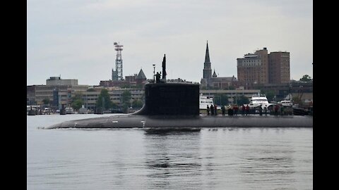 Prosecutors Seek Detention in Navy Submarine Espionage Case