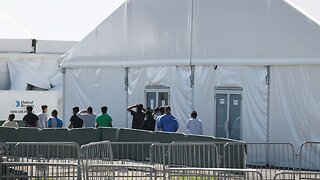 HHS Discharges Last Migrant Children From Florida Facility
