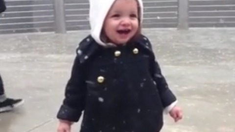 Cute toddler had a priceless reaction when she saw snow for the first time