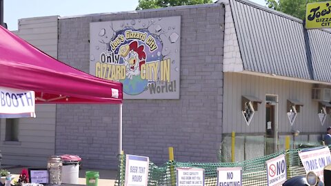 If you've been craving deep-fried chicken gizzards, you're in luck because Gizzard Fest in Potterville is in full swing.