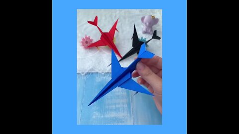 HOW TO MAKE AMZING FIGHTER PLANE WTH COLOURFUL PAPERS AND SCISSORS